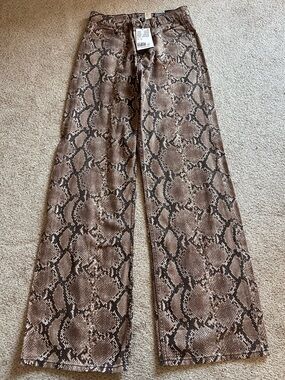 H&M Brown Snakeskin Print Jeans
